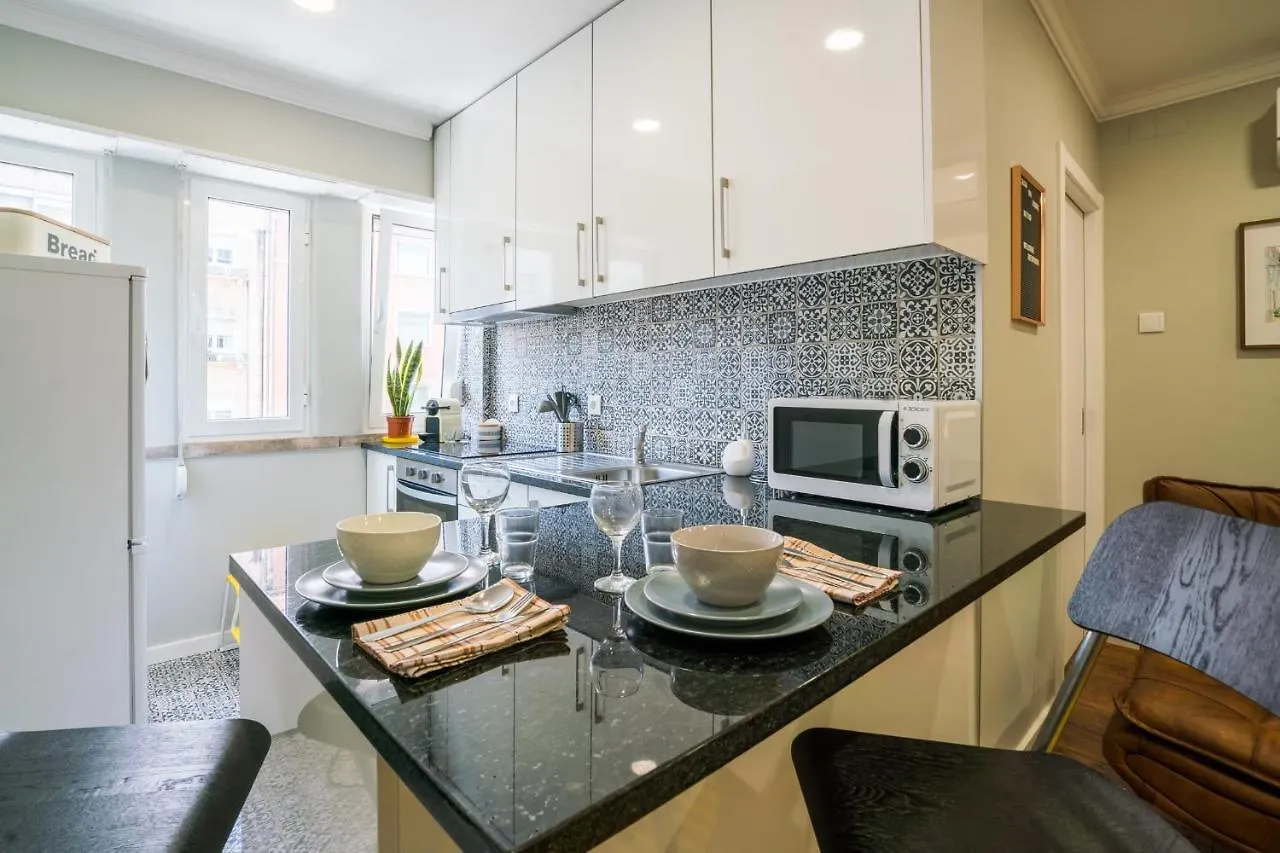 Fonte Luminosa - Great Location Apartment Lisbon